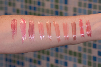 Line Smoothing Lip Gloss | Paraben-free Plumping Gloss - Pinkly Nude